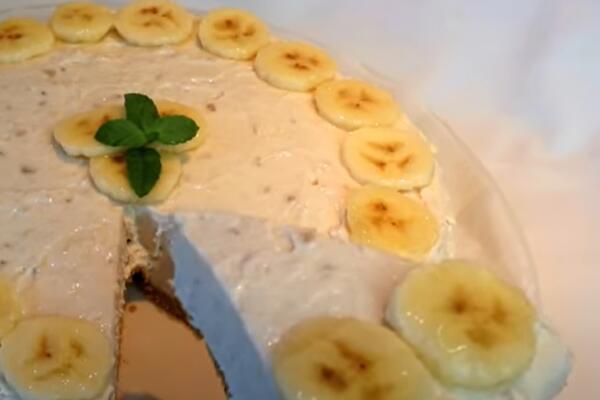 TORTA KOJA SE NE PEČE: Posle nje vam čizkejk nikada više neće pasti na pamet! GENIJALAN RECEPT