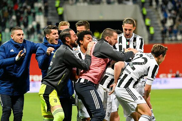 JUVE UZEO KUP I SPASIO SEZONU: Dejan je heroj, Atalanta još sanja prvi trofej od 1963. godine! (VIDEO)