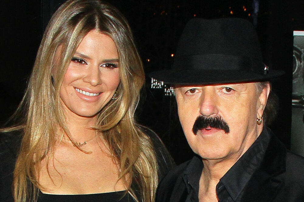 ĆERKA MELINE I HARISA DŽINOVIĆA "PUKLA" DVE PROSEČNE SRPSKE PLATE ZA JEDNU JAKNU: Tek da vidite kako izgleda!(FOTO)