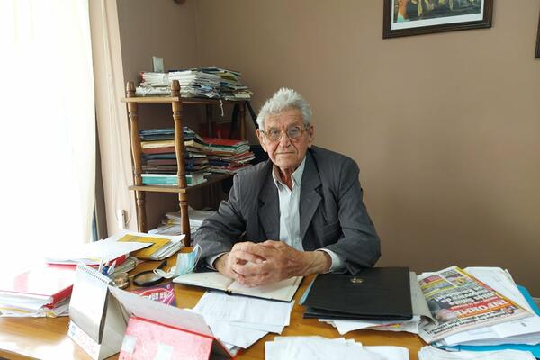 Miloš Gašić iz Kuršumlije (100) pred sudom zastupao stranke do 99. godine: Ovo je njegov savet za dugovečnost