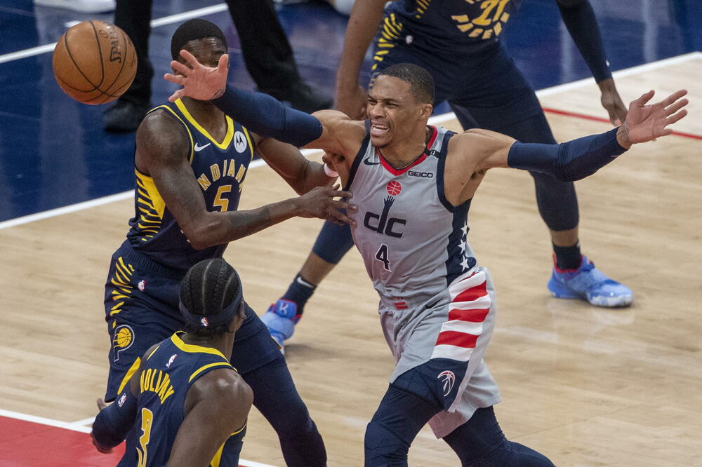 VAŠINGTON ZATRPAO KOŠ: Indijana nije imala šanse da se odbrani (VIDEO+FOTO)