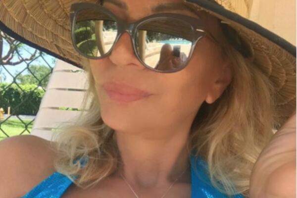 UBICE SU JOJ DISALE ZA VRATOM,VAŽILA JE ZA MOĆNU ŽENU 90-IH GODINA PROŠLOG VEKA: Pobegla je iz zemlje i bivšeg muža