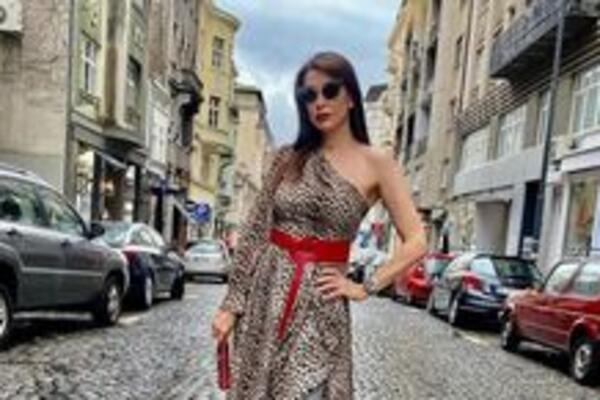 SVE JE OKTRIVENO! EVO KAKVA JE SNEŽANA DAKIĆ KAO MAJKA i kako se ophodi prema ćerki Lauri u 4 zida