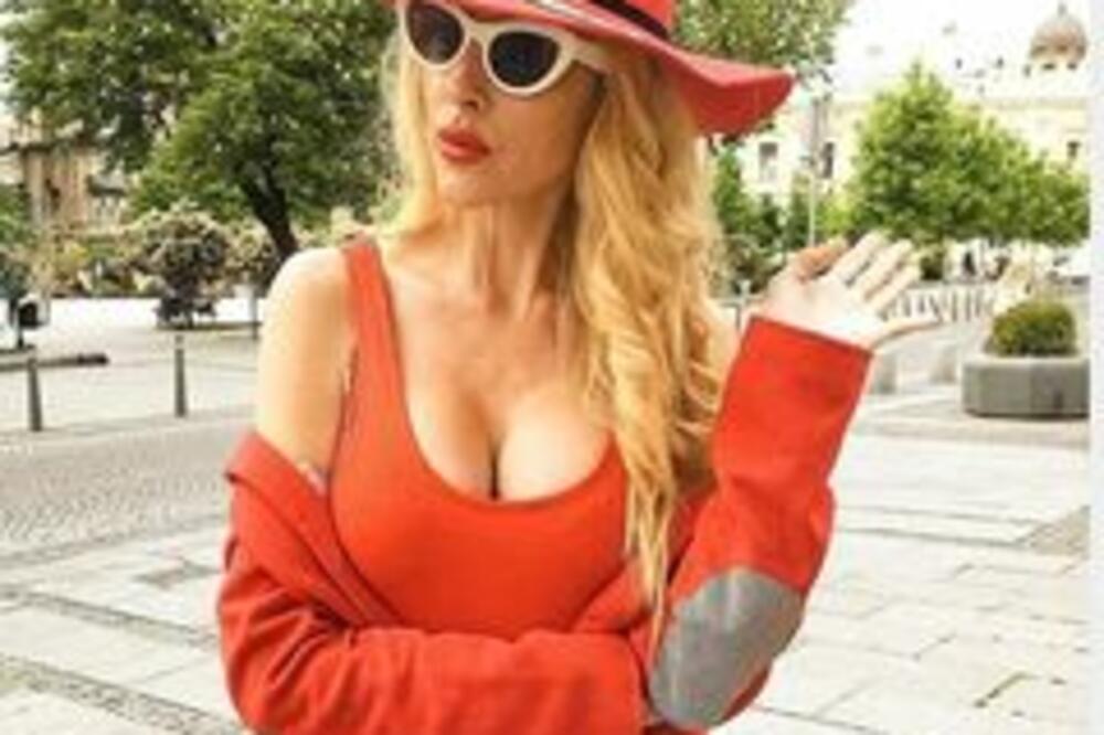 ZAGLEDANA U JEDNU TAČKU! IVA ŠTRLJIĆ DOBILA NALET INSPIRACIJE: Poetično opisala dan u Beogradu!