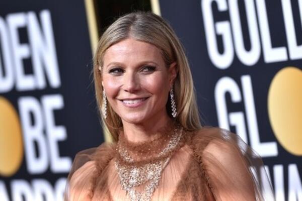 HOLIVUDSKA GLUMICA JE LEPA KAO SAN, A TEK DA JOJ VIDITE ĆERKU: Neverovatna je sličnost, VANSERIJSKA LEPOTICA!(FOTO)