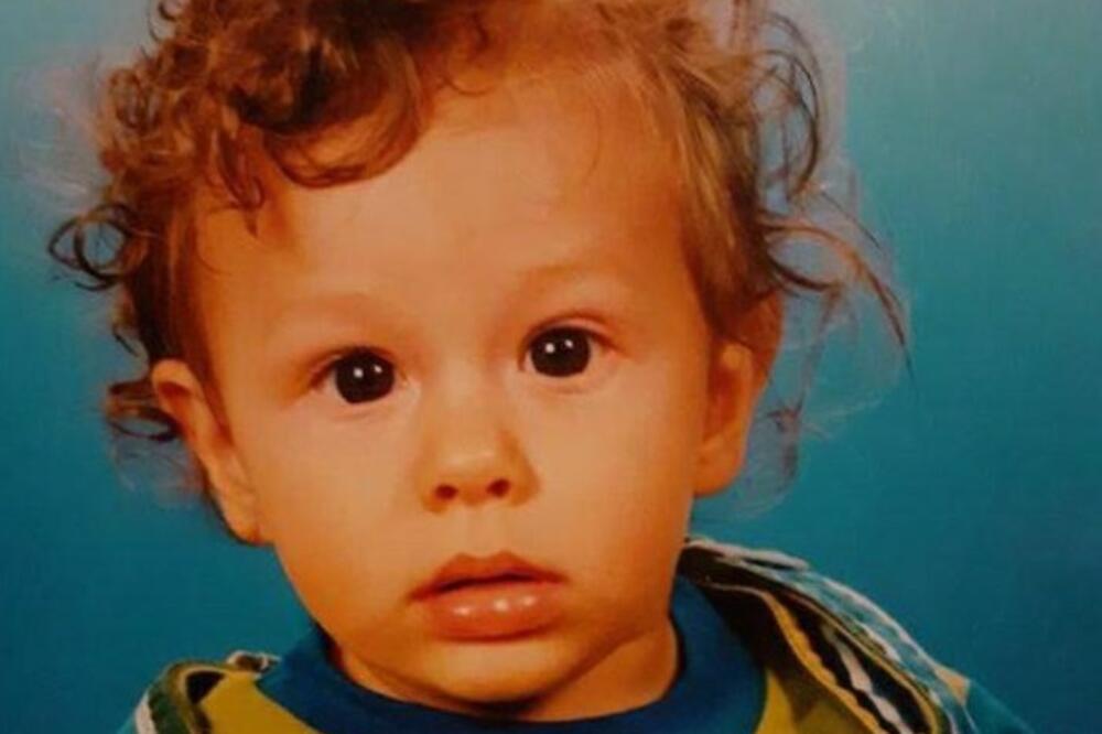 OVDE NIJE IMAO NI GODINU DANA! Da li prepoznajete najskandalozniju zvezdu Zadruge? (FOTO)