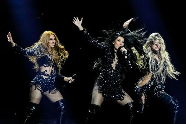 NEMA ZIME ZA URAGANKE! Devojke će zaraditi 300.000 EVRA?! Popularnost im je SKOČILA, TEZGE SE SAMO REĐAJU!