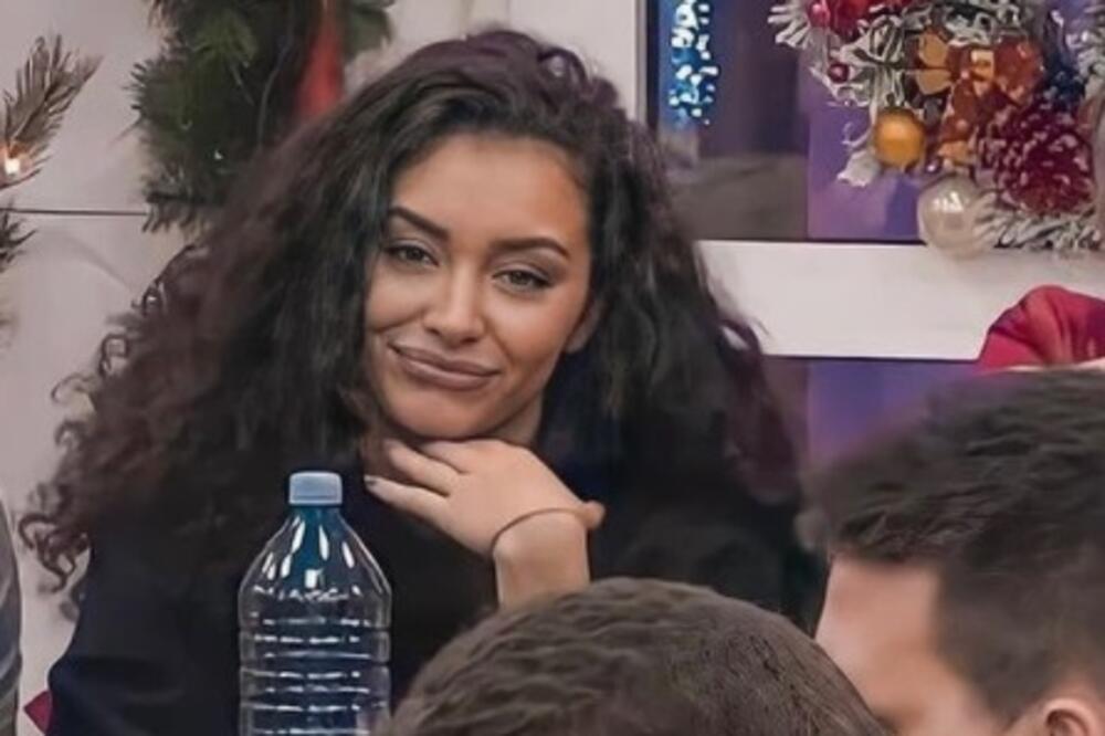 NIJE POSLUŠALA OCA! Paula zvala Frana u krevet, ovakvu reakciju sigurno nije očekivala!