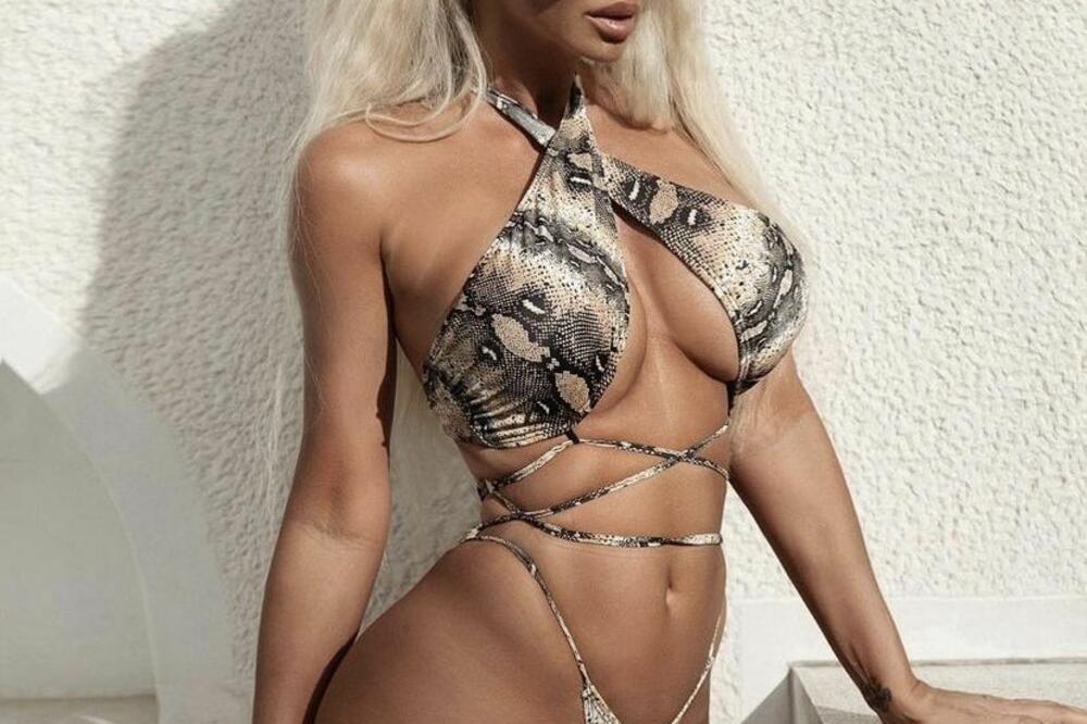 KARLI VOLI DIVLJE! TAJ DEO TELA RETKO KO BI SE USUDIO DA TETOVIRA: Jelena je uvek bila drugačija od ostalih! (FOTO)