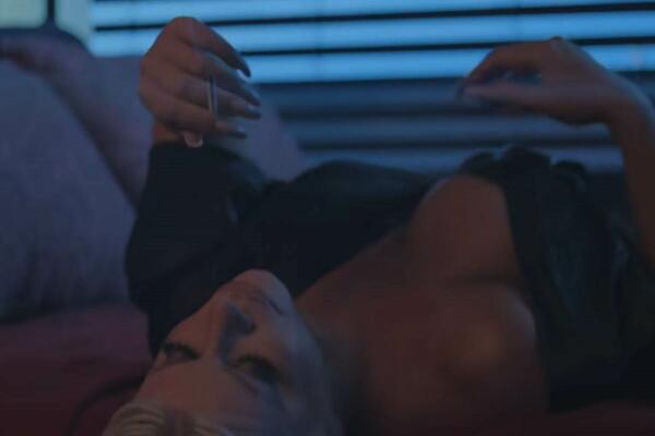 NAŠA POZNATA PEVAČICA SNIMILA KAKO ŽELI DA JE ZADOVOLJE CRNOGORCI: Ispričala šta hoće da joj RADE pa SVE PROCURILO!