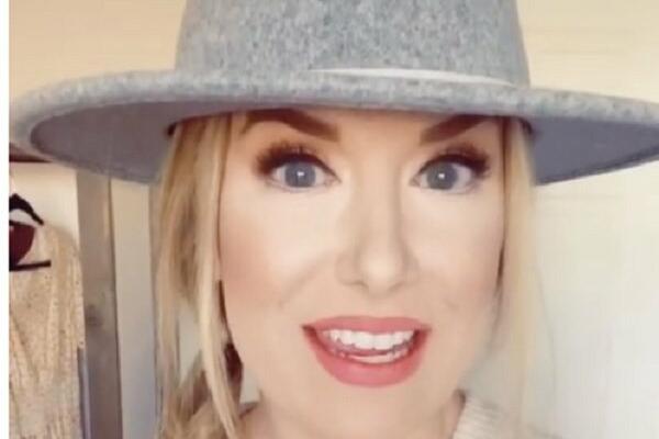 "PRAVIŠ MONSTRUMA"! MAJKA OTKRILA ŠTA JE ZABRANILA ĆERKI DA RADI: Zapalila društvene mreže, pršte OSUDE