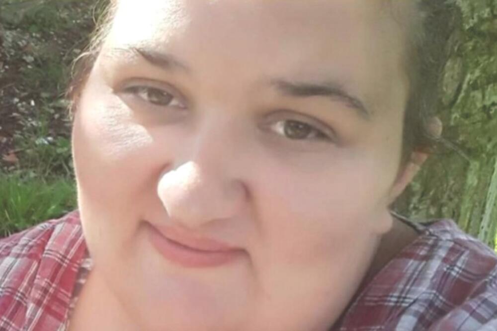 MAJKA POPILA ŠAKU TABLETA, ZA SOBOM OSTAVILA DEVETORO DECE: Nagovestila svoju smrt 2 dana ranije na Fejsbuku?