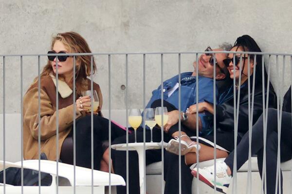 KOKTEL LJUBAVI? POZNATI PAR UHVAĆEN U TROJCI SA ZGODNOM AFROAMERIKANKOM: Rita Ora ne zna koga pre da ljubi!