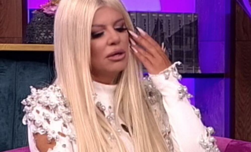 Dara Bubamara, Pevačica, Zabava