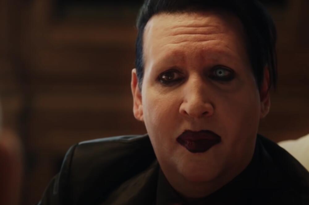 IZDAT NALOG ZA HAPŠENJE MERLINA MENSONA: Poznatom pevaču preti moguća zatvorska kazna?