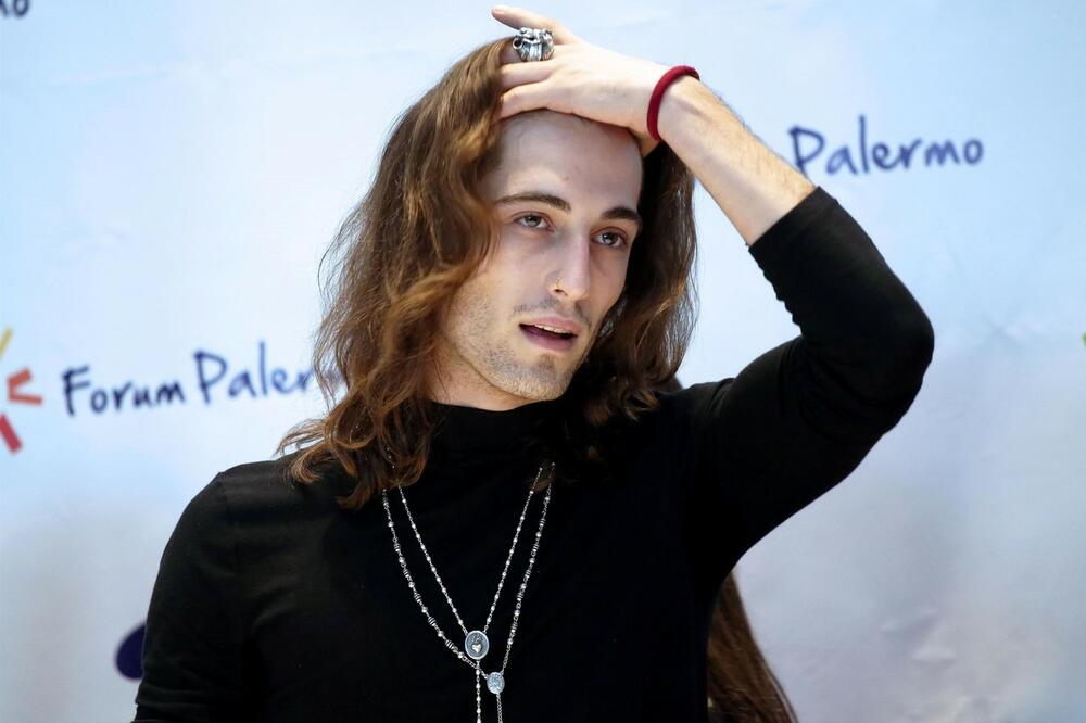 "PRENERAŽENA SAM!" Poznati DASA i miljenik ŽENA NEPREPOZNATLJIV: Svi su ZABRINUTI šta mu se dogodilo (FOTO)