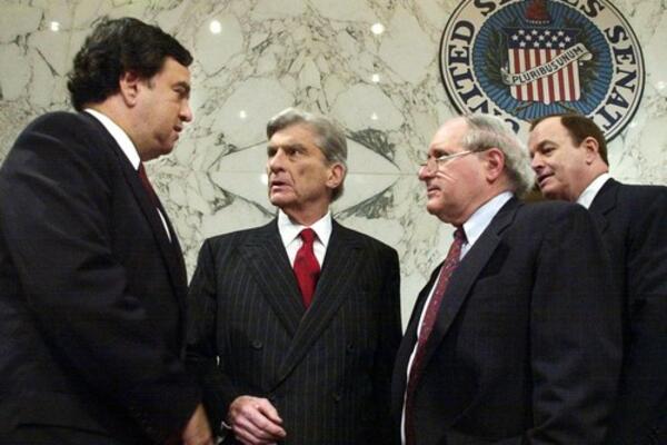 UMRO NEKADA JEDAN OD NAJMOĆNIJIH LJUDI U AMERICI i 6. od 7 muževa Elizabet Tejlor!