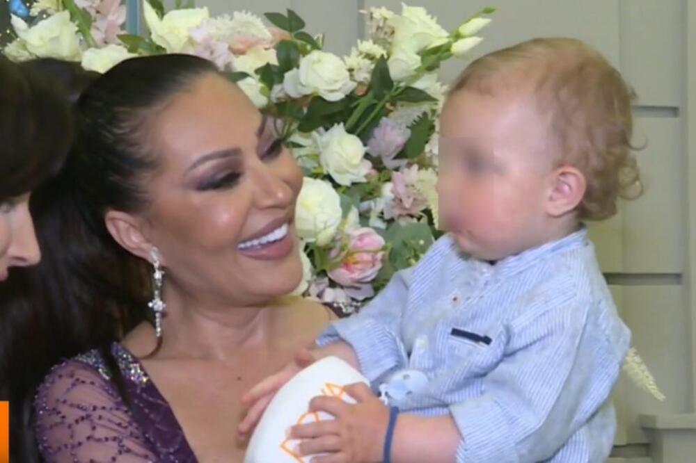 OTVORENA VRATA SOBE ŽELJKA RAŽNATOVIĆA I ZORANA ŠIJANA U TITELU: Velika i posebno opremljena za dečake! (FOTO)