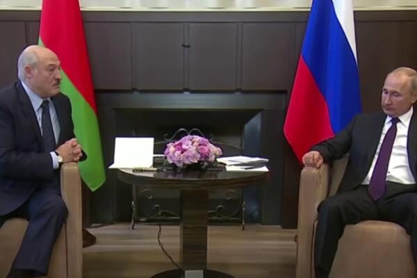 "MI NISMO DEČACI": Lukašenko i Putin razgovarali o situaciji u Crnom moru