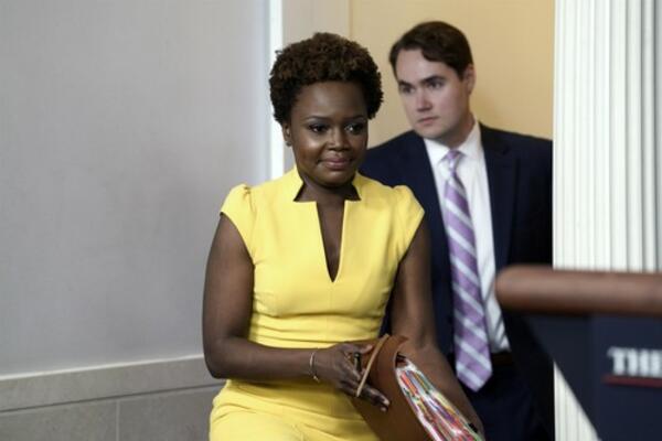 OVO JE ZVANIČNO PRVA GEJ PREDSTAVNICA BELE KUĆE! Predviđaju joj još svetliju budućnost