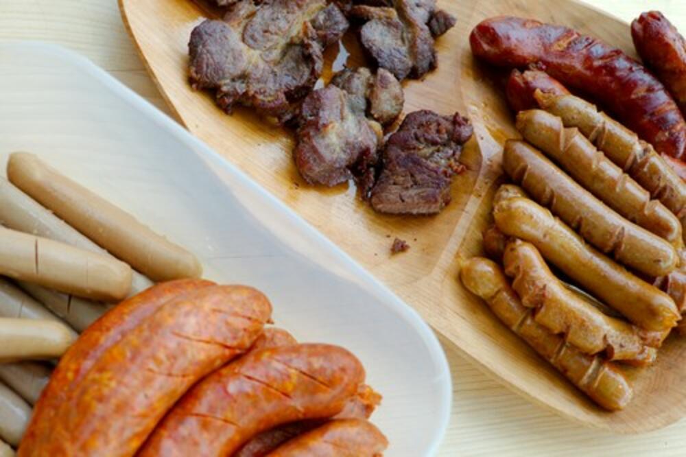 OVA HRANA JE ČESTO NA SNIŽENJU I STALNO JE KUPUJEMO, A NIMALO NIJE ZDRAVA: Niko vam neće reći da može biti OTROVNA