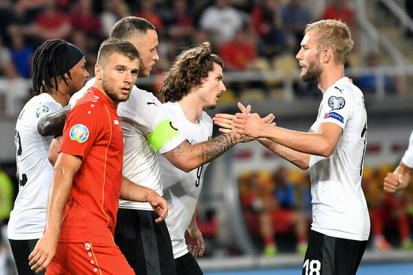 DA LI SE SPREMA "ATOMSKA BOMBA" U ZVEZDI! Najbolji аustrijski fudbaler komentarom rasplamsao maštu navijača?