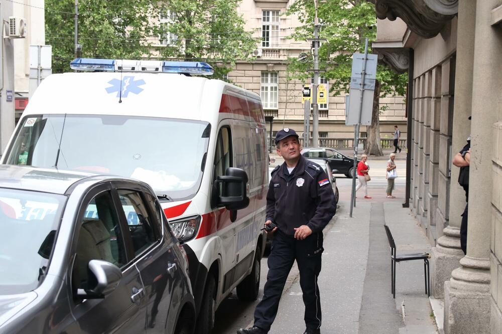 POKOSIO NIŠLIJU USRED GRADA: Poginuo na mestu kada je na njega naleteo kamion