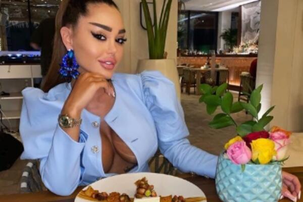 POSEBAN DAN ZA ANU! SLAVLJE U DOMU KORAĆEVIH: Starleta SIJA OD SREĆE, oglasio se i MENSUR!