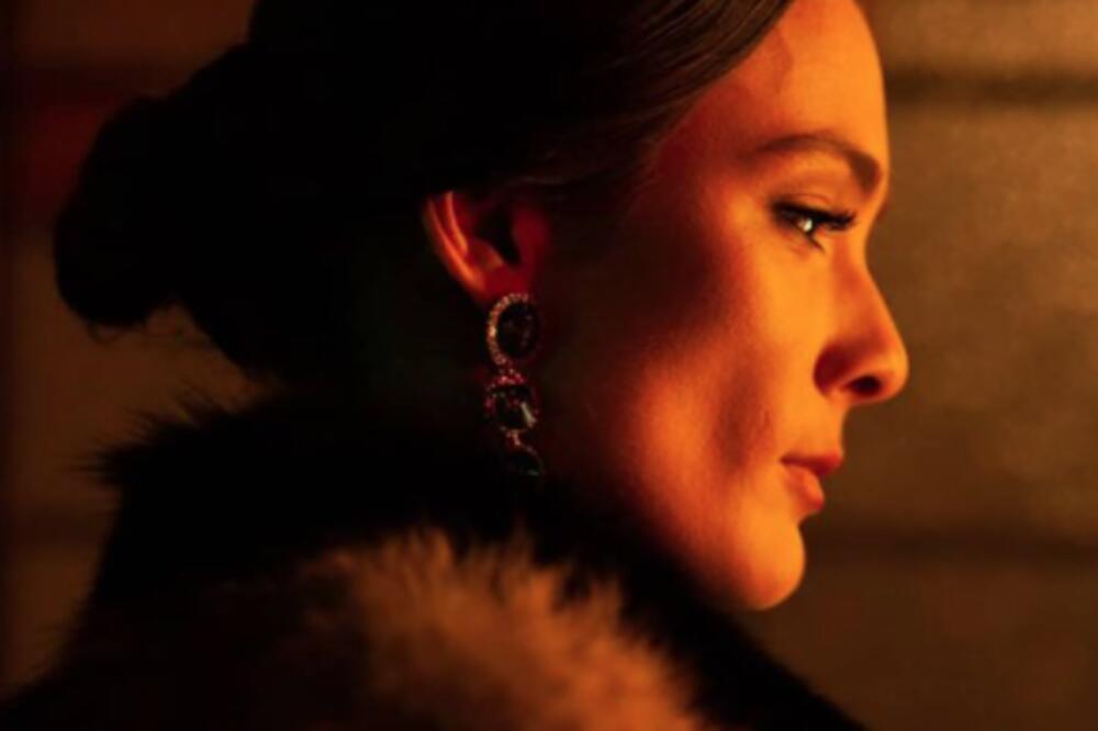 PRETUŽNO SAZNANJE! UMRLA MLADA GLUMICA OD POSLEDICA KOVIDA!Porodica na trgu potvrdila vest,telo se doprema u zemlju