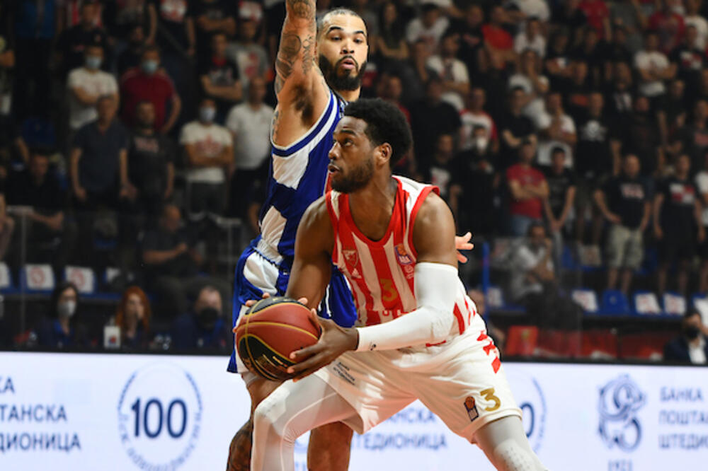 OGLASIO SE LOJD POSLE TEŽE POVREDE: Poruka navijačima je ohrabrujuća!