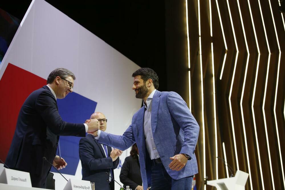 SEDNICA SNS ZAVRŠENA: Odlučeno, ujedinjuju se SNS I SPAS! (VIDEO)