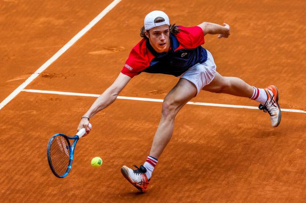 MAČKA JE NAZVAO PO NADALU, SAD JE KRENUO NJEGOVIM PUTEM: Sin Petra Korde (20) osvojio prvi trofej - na šljaci!