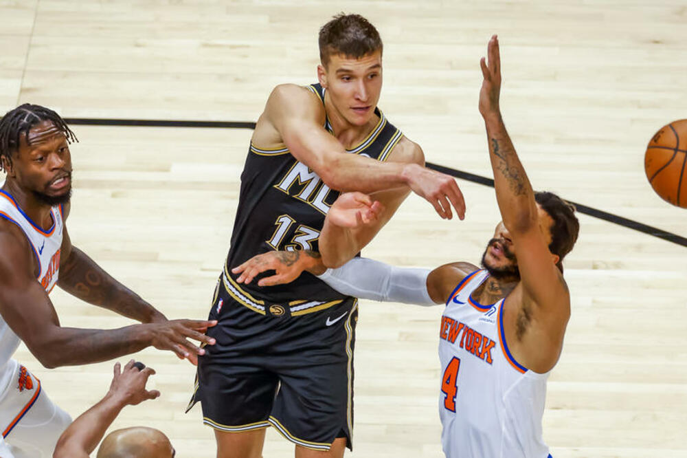 BOGDANOVIĆ PONOVO POKIDAO, ALI FILADELFIJA JE DOŠLA NA KORAK OD FINALA: Embid je bio nezaustavljiv!