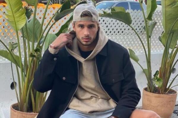 ZGODNI VATERPOLISTA KOG POVEZUJU SA MILICOM PAVLOVIĆ ISTETOVIRAO IME JEDNE DEVOJKE: Veza je MNOGO JAKA!