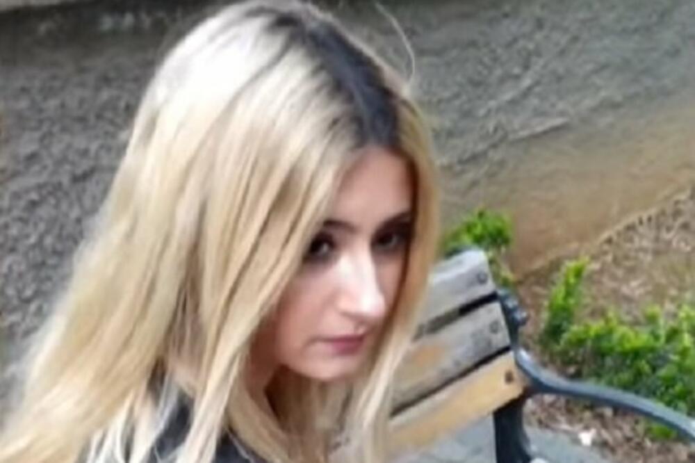 POSMATRAO ŽENE U PREVOZU ZARAD 1 CILJA: Kada im je rekao UZROK, šokirale su se! (VIDEO)