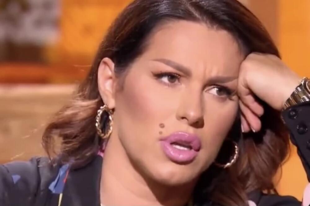 "MAMA, ŠTA ZNAČI TO KU*VA?!" Seki Aleksić I DAN DANAS je neprijatno zbog OVE PESME!
