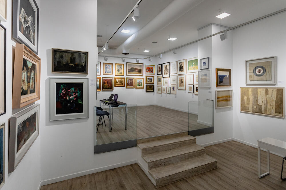 Otvorena prolećna izložba kolekcije ARTEgalerije na dve lokacije: Andrićev venac 12 i Kralja Milana 3