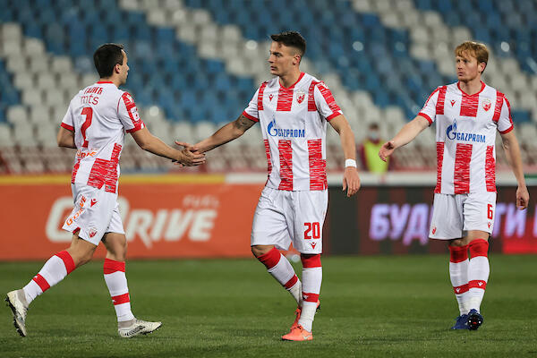 SRPSKOM ŠAMPIONU STIGLA ZVANIČNA PONUDA: Zvezda nezadovoljna želi više novca