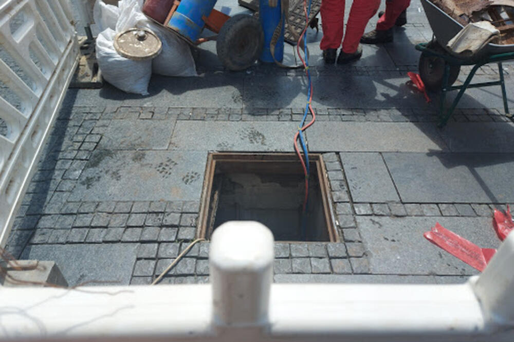 Havarija u ovom srpskom gradu! Pukao magistralni cevovod - veliki deo građana ostao bez vode