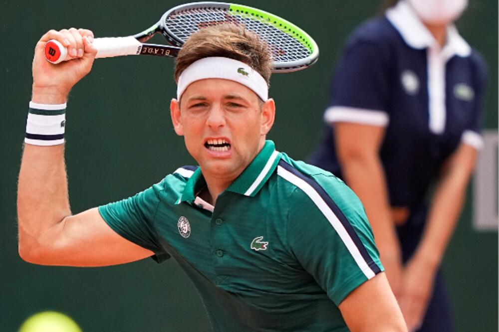 KRAJINOVIĆ IMAO MALO PRILIKA: Previše dobra partija američkog bombardera (FOTO)