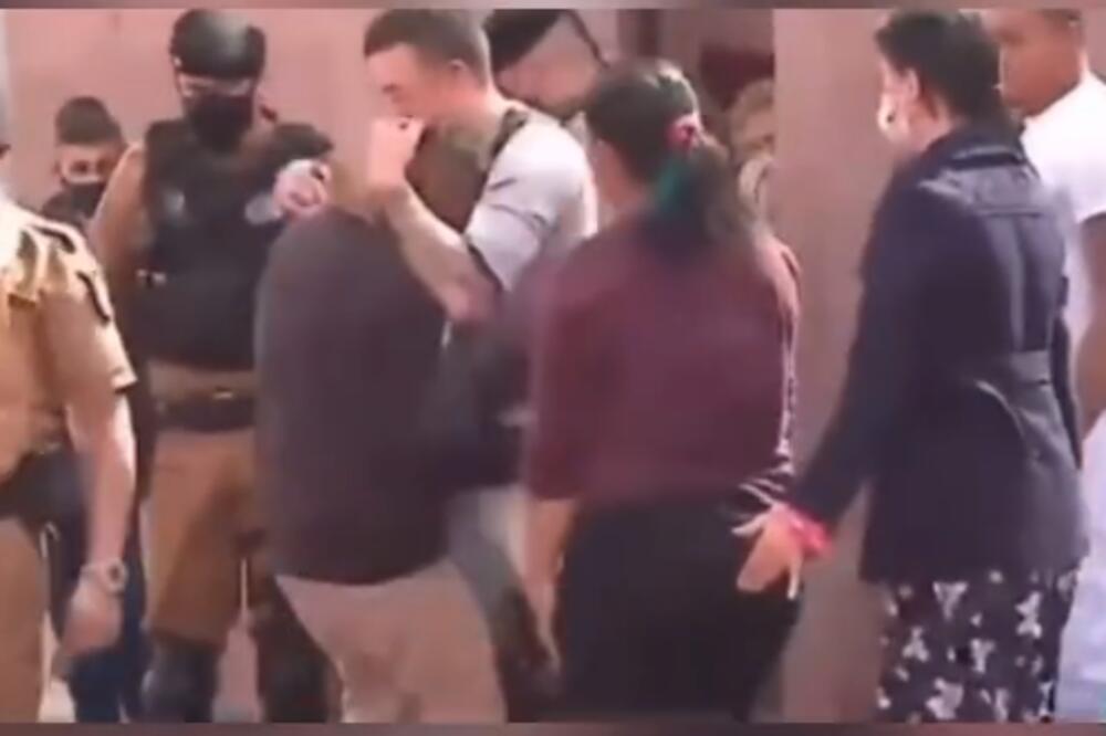 OTAC SE SUSREO SA ČOVEKOM KOJI MU JE POKOSIO ĆERKU AUTOMOBILOM: Pogledajte samo TU TEŽINU, RASPLAKAĆETE SE! (VIDEO)