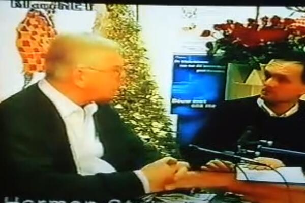 UPRAVO JE SAOPŠTENO, UMRO JE SLAVNI VODITELJ: U njegovu emisiju su dolazile NAJVEĆE ZVEZDE, milioni su je GLEDALI