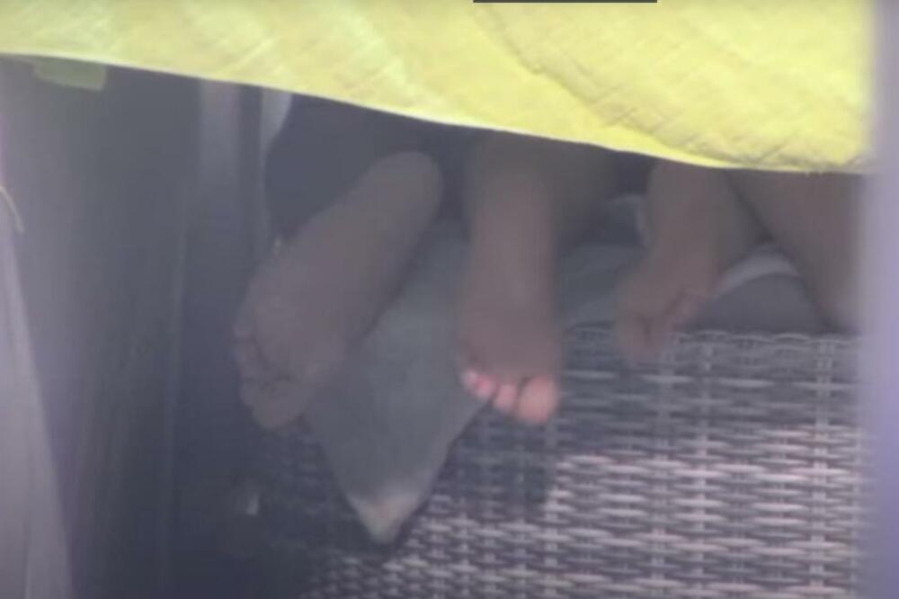 JAUKALA I ZAPOMAGALA! TROJKA U ŠTEKU ZADRUGE: Kristijan,Kristina i Miljana na GOMILI!OBRADIO obe zadrugarke!(VIDEO)