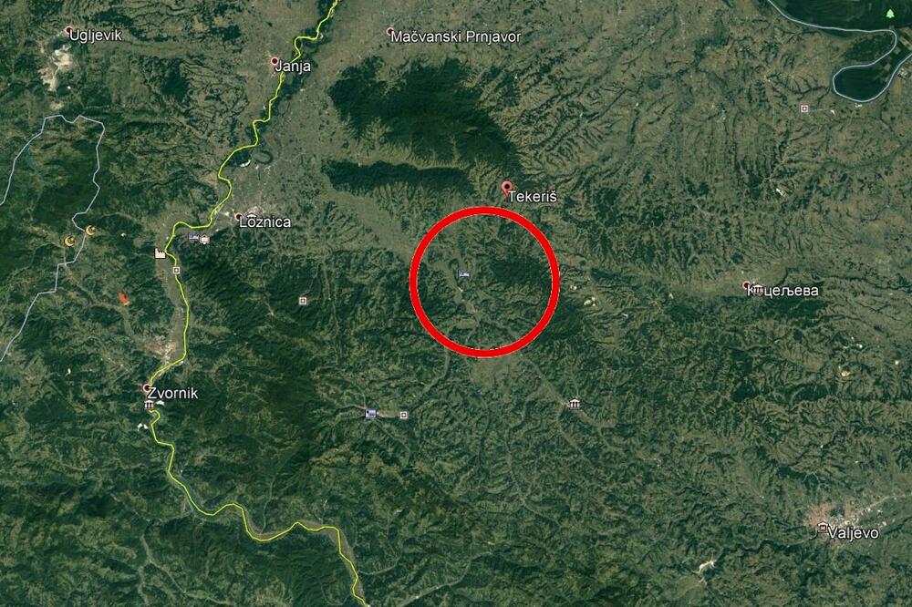 HOROR NESREĆA KOD LOZNICE! Poginule 4 OSOBE u sudaru kamiona i kombija