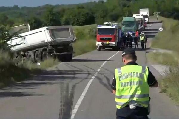 SA GORANOM I LJILJANOM U KOMBIJU BIO I NAJSTARIJI SIN: Dete je HITNO prevezeno za Beograd