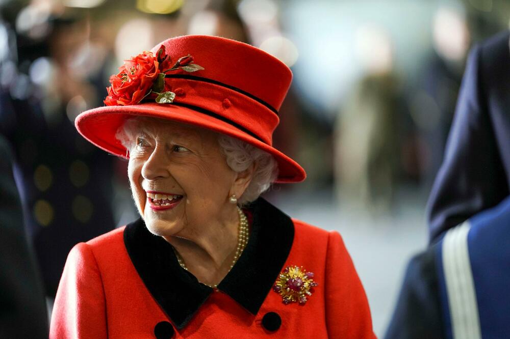 Britanska kraljica neće prisustvovati službi uoči Uskrsa