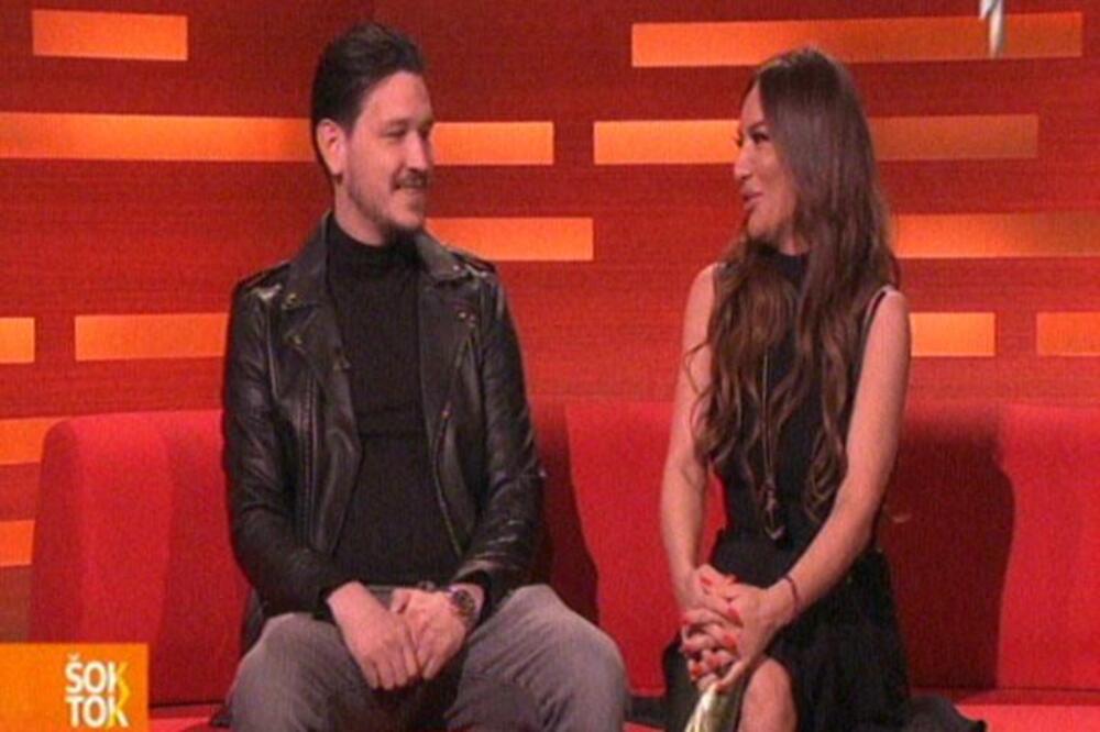 PRST U ZAVOJU! Folk pevačica se povredila na snimanju emisije!