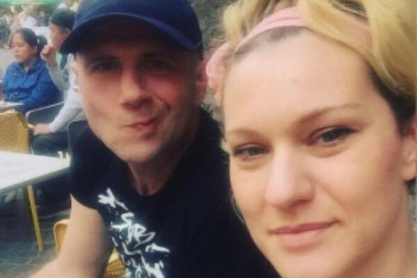 NJOJ SU SVI GOVORILI DA ĆE BITI NAJVEĆA SRPSKA ZVEZDA, A ONDA JE ODJEDNOM NESTALA: Evo gde je danas i šta radi!