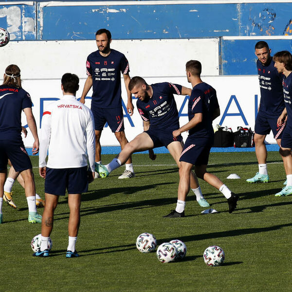 SUKOB U HRVATSKOJ REPREZENTACIJI: Fudbaler osuo paljbu na selektora, ali ni on mu nije ostao dužan