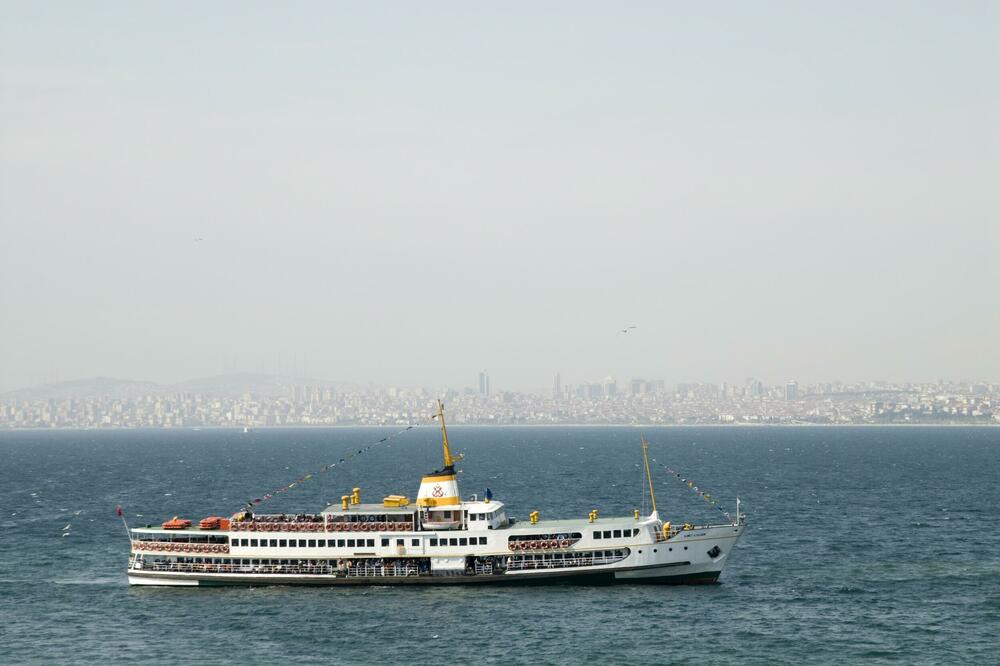 MRAMORNO MORE TONE ISPOD MORSKE SLUZI! Erdogan najavio rešenje ovog ekološkog problema